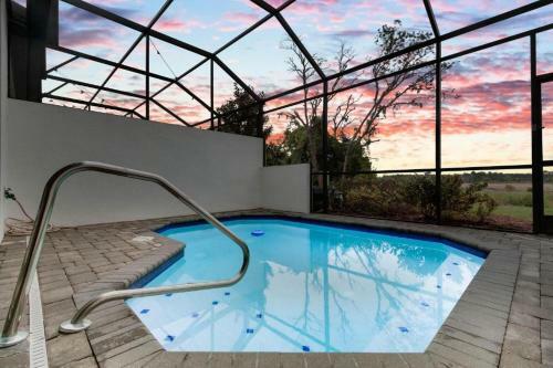 Villa Lake Or Conservation View Pool Homes