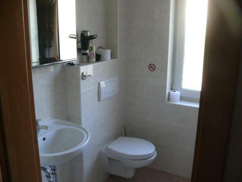 Hostal Penzion Dana Troja
