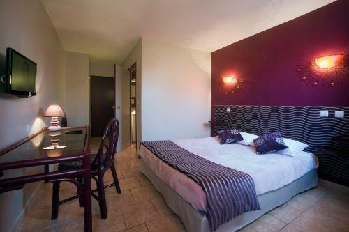 Hotel Tropic
