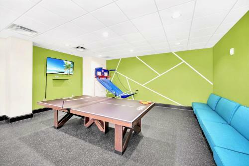 Kid And Pet-friendly Condo W Pool Hot Tub