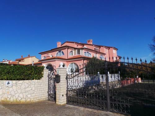 Apartment Pavicini 1