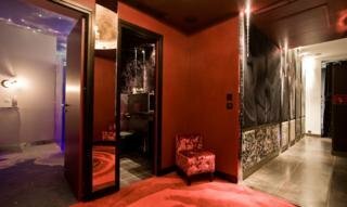 Five Hotel