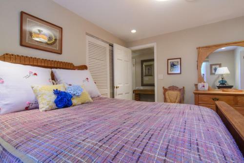 Seldom Scene Meadow Bed & Breakfast