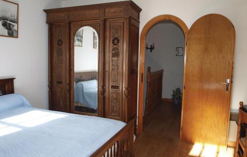 Holiday Home Andreas Paralio H-689