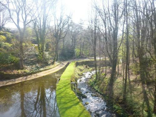Hewenden Mill Holiday Homes