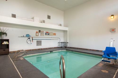 Motel Sandia Peak Inn