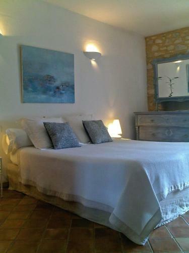 Bed & Breakfast Mas De La Treille