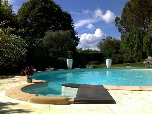 Bed & Breakfast Mas De La Treille