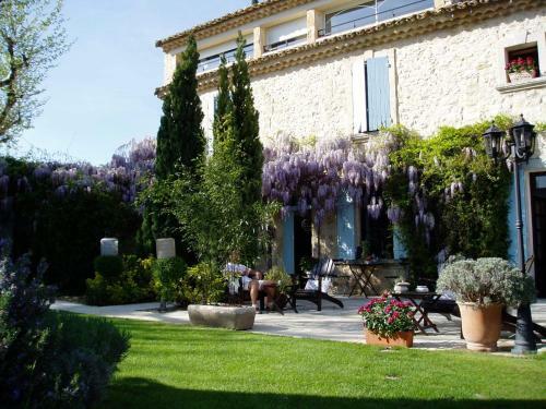 Bed & Breakfast Mas De La Treille
