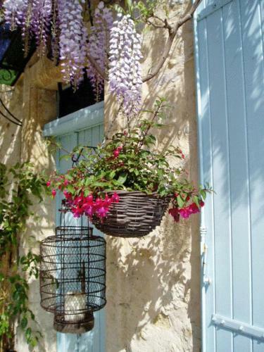 Bed & Breakfast Mas De La Treille