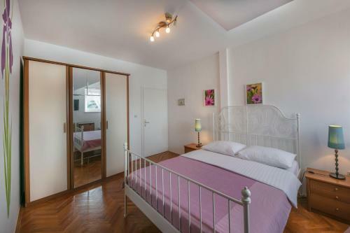 Hostal Villa Kredo