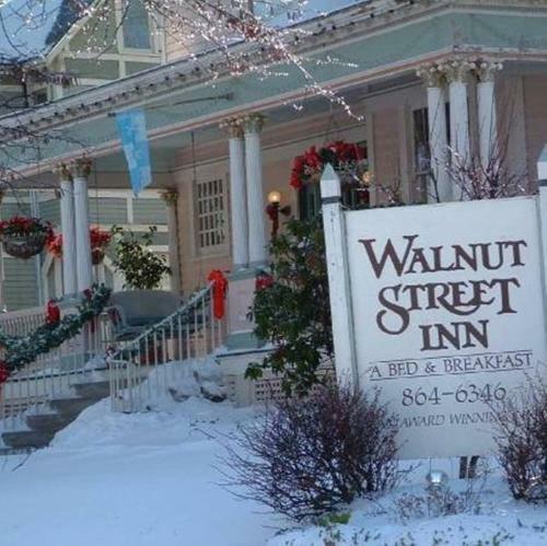 Bed & Breakfast Walnut Street Inn