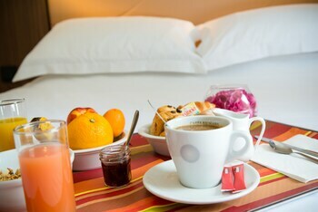 Brit Hotel Nantes St Herblain - Zac De La Lorie