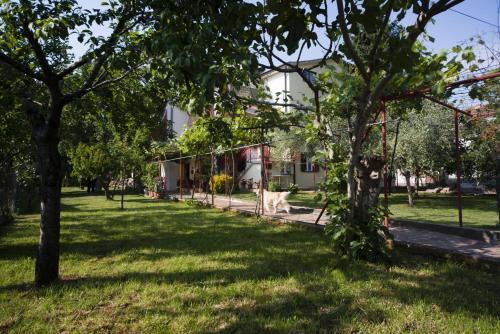 Apartments Milica