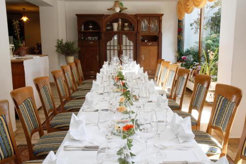 Hotel Neumayr