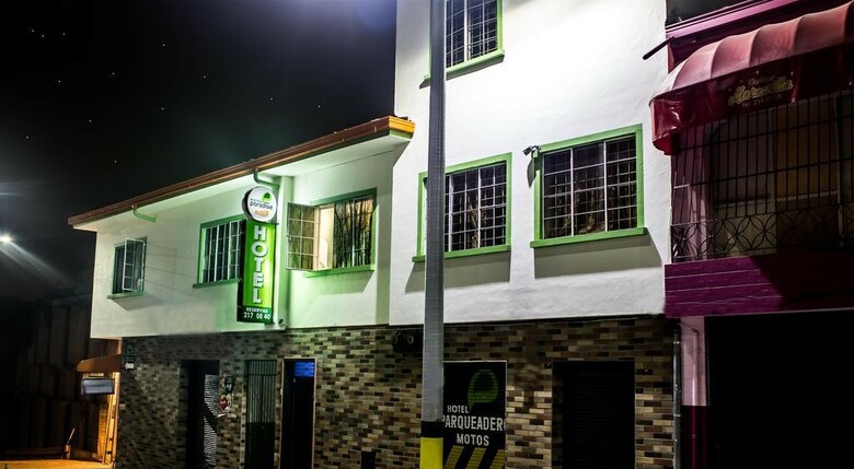 Hotel Paradise Center
