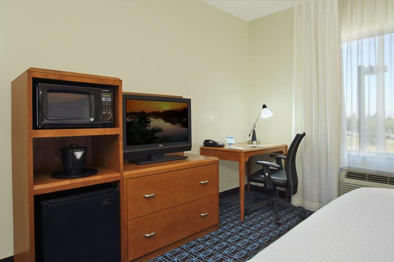Hotel Fairfield Inn & Suites Fresno Clovis