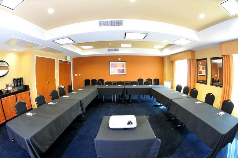 Hotel Fairfield Inn & Suites Fresno Clovis
