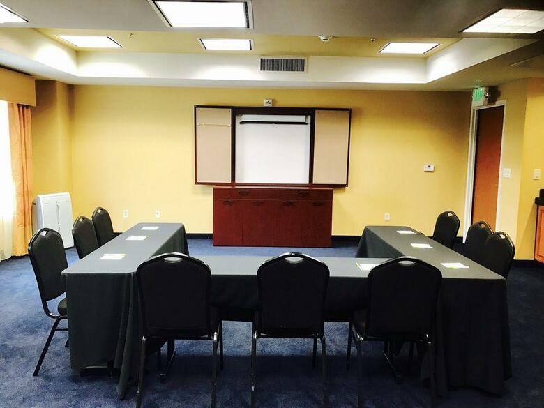 Hotel Fairfield Inn & Suites Fresno Clovis