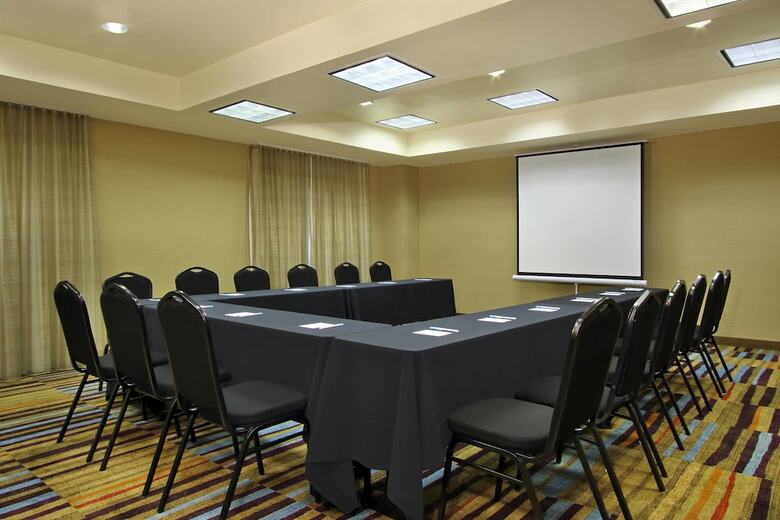 Hotel Fairfield Inn & Suites Fresno Clovis