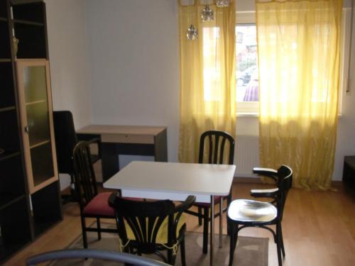 Apartamento Ferienwohnung Im Zentrum Lierenfeld