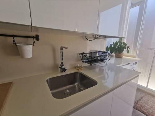 Apartamento Tom�s Paredes, Vigo, 3 Habitaciones