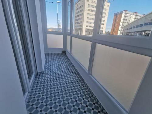 Apartamento Tom�s Paredes, Vigo, 3 Habitaciones