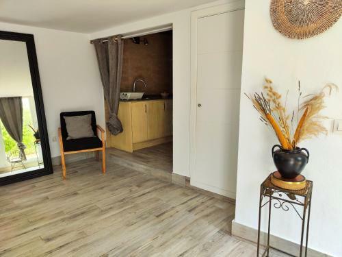 Apartamento La Casa de Piedra A Orillas Del Mar