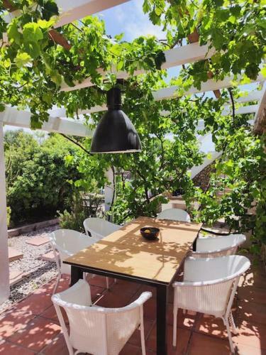 Apartamento La Casa de Piedra A Orillas Del Mar