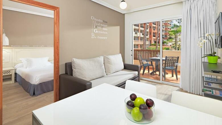 Hotel H10 Mediterranean Village