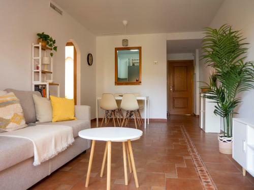Apartamento Jard�n Privado # Netflix # 500m de La Playa