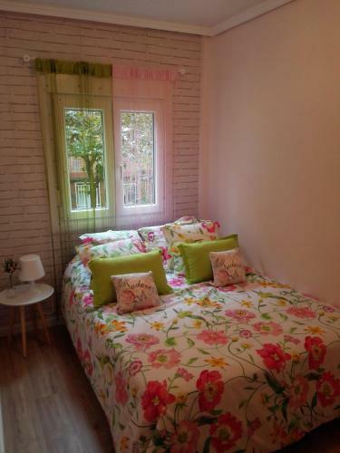 Apartamento Fant�stico Piso Arco Iris Junto Casco Hist�rico