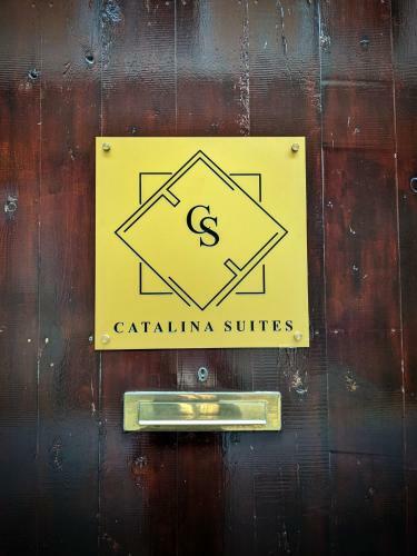 Hotel Catalina Suites