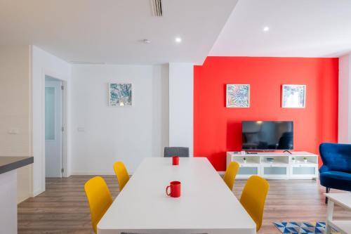 Brand New Stylish Apartment With Fluffy Beds 1