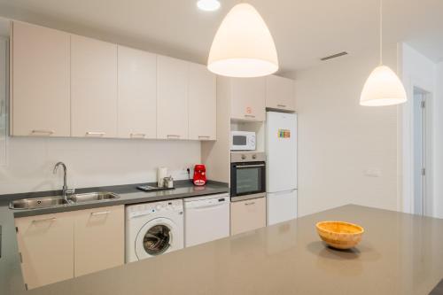Brand New Stylish Apartment With Fluffy Beds 1