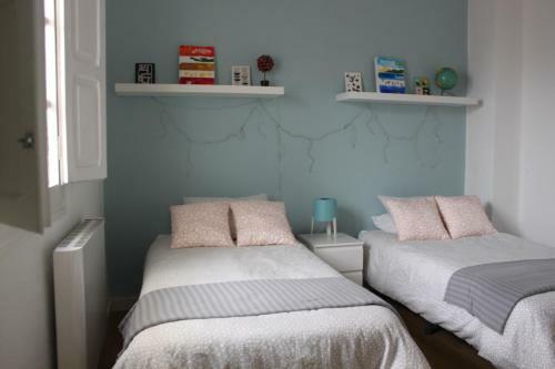 Florit Flats - The Ausias March Apartment