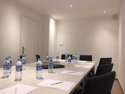 Hotel Revotel