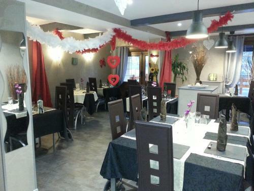 Hostal Le Point De Chute