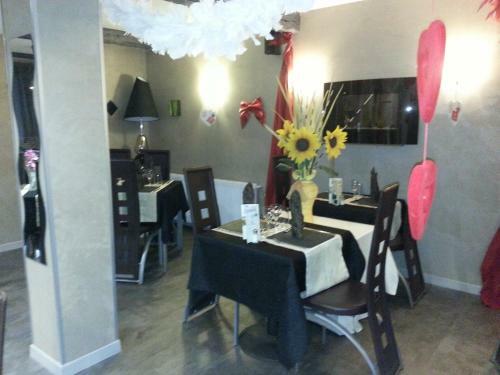 Hostal Le Point De Chute