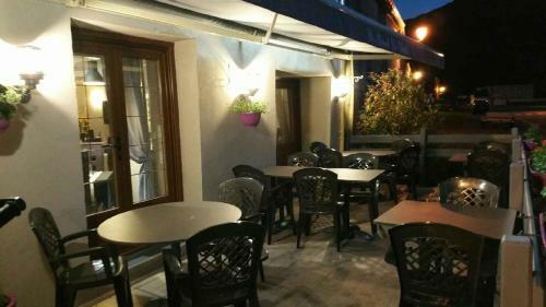 Hostal Le Point De Chute