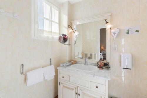 Hotel H�tel Le Beaulieu