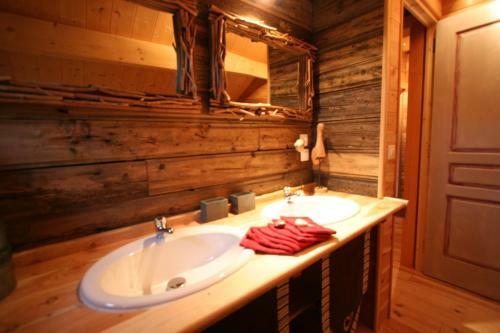 Les Chalets Du Queyras