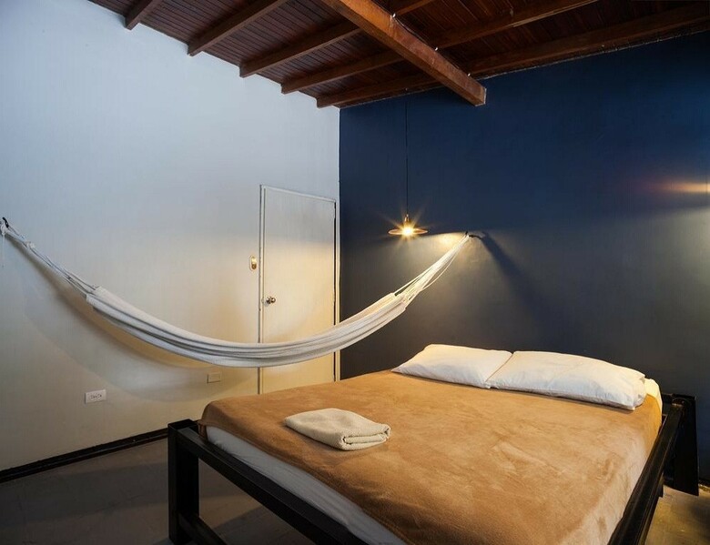 Hostal Galeria Hostel