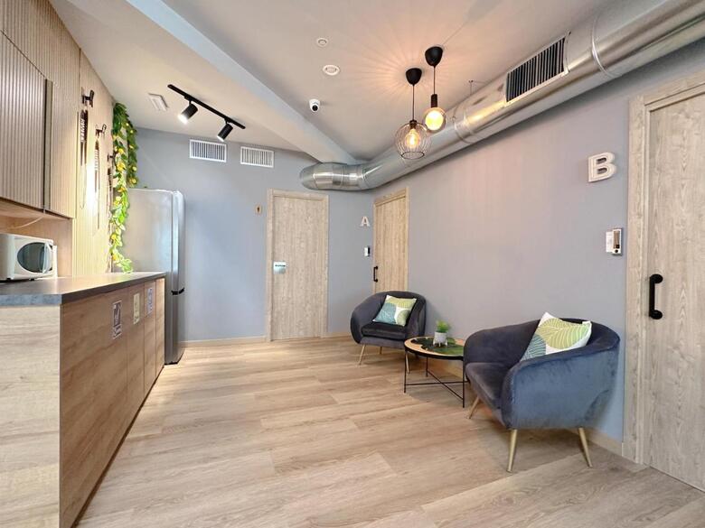 The Pod Suite Hostel