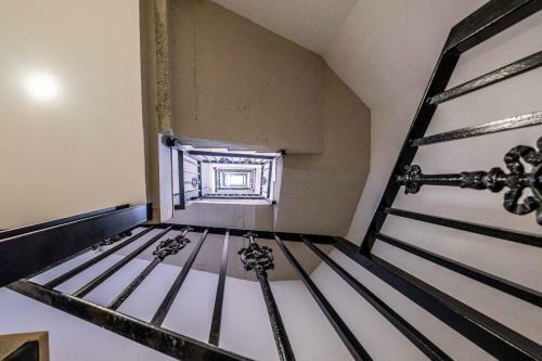 Spacious Apartment With Great Views