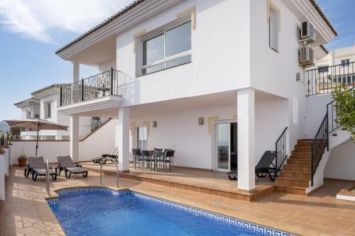 Villa Brisas Del Mar 4