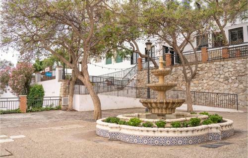 Stunning Apartment In Torrox With Wifi And 3 Bedrooms