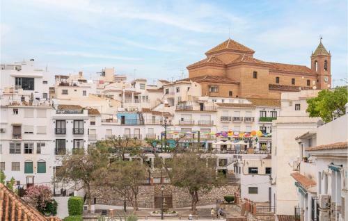 Stunning Apartment In Torrox With Wifi And 3 Bedrooms