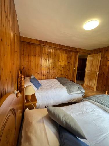 Casa En Trece�o 5 Dormitorios Y 2 Plantas