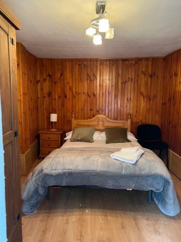 Casa En Trece�o 5 Dormitorios Y 2 Plantas